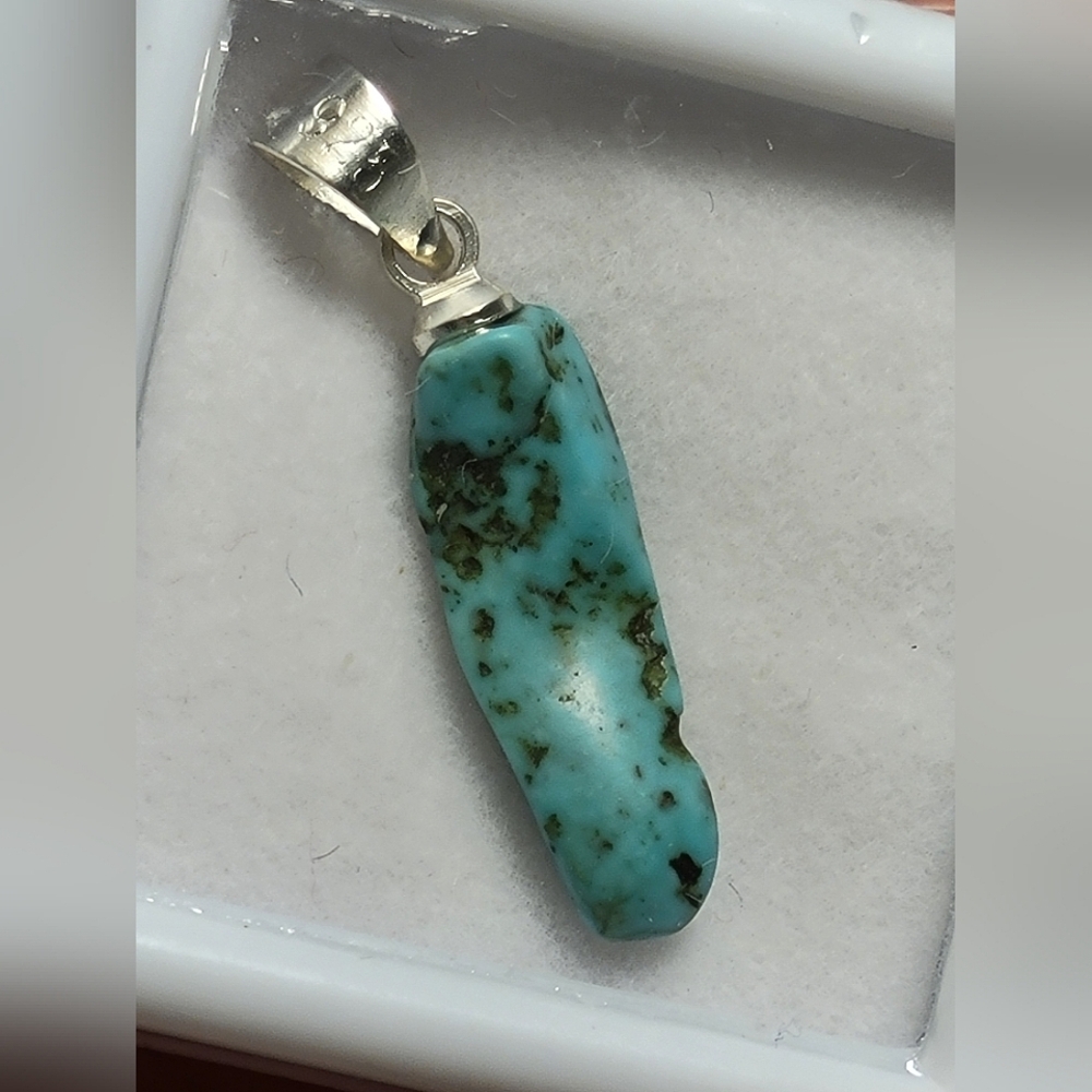 Turquoise Crystal Nugget Pendant w/ .925 Sterling Silver Bail / 22x6x4mm